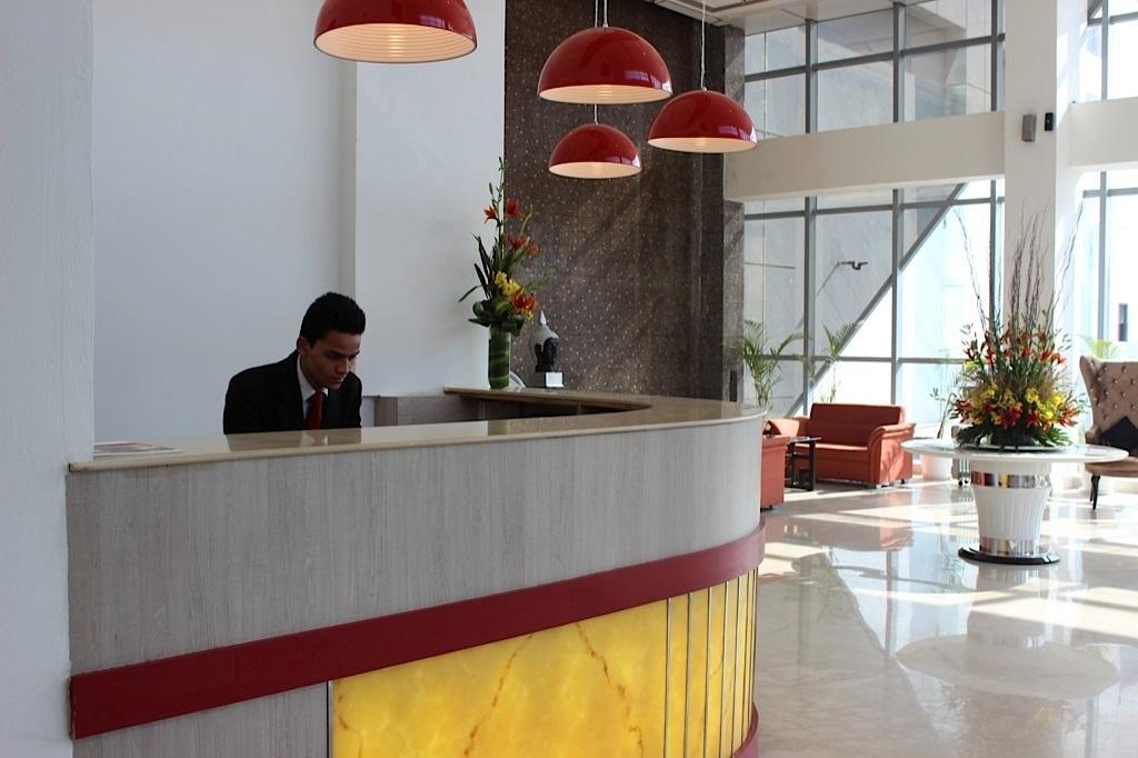 Xenious World Square Hotel ガーズィヤーバード エクステリア 写真